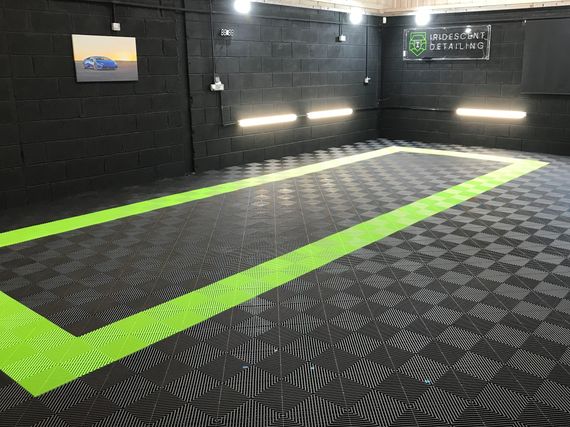 detailing flooring